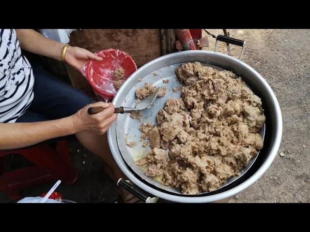 【】邵阳的粉蒸肉,20元1斤,买了10块钱的!